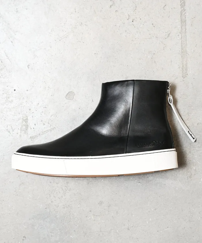 Back zip sneaker boots / ER3410