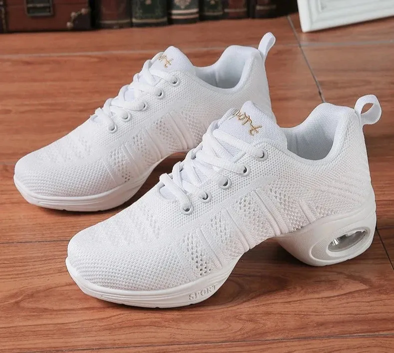 Breathable Shoes Lace Up Heels Women Sneaker Comfortable New Fashion Design