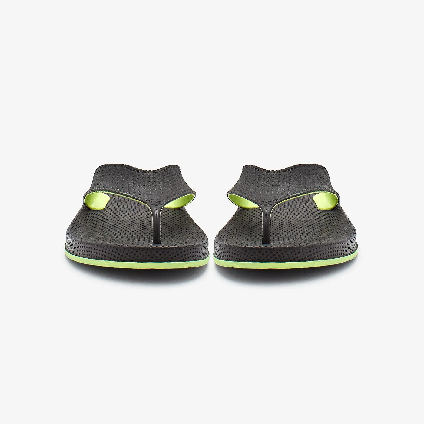 Cross Mens Chappals