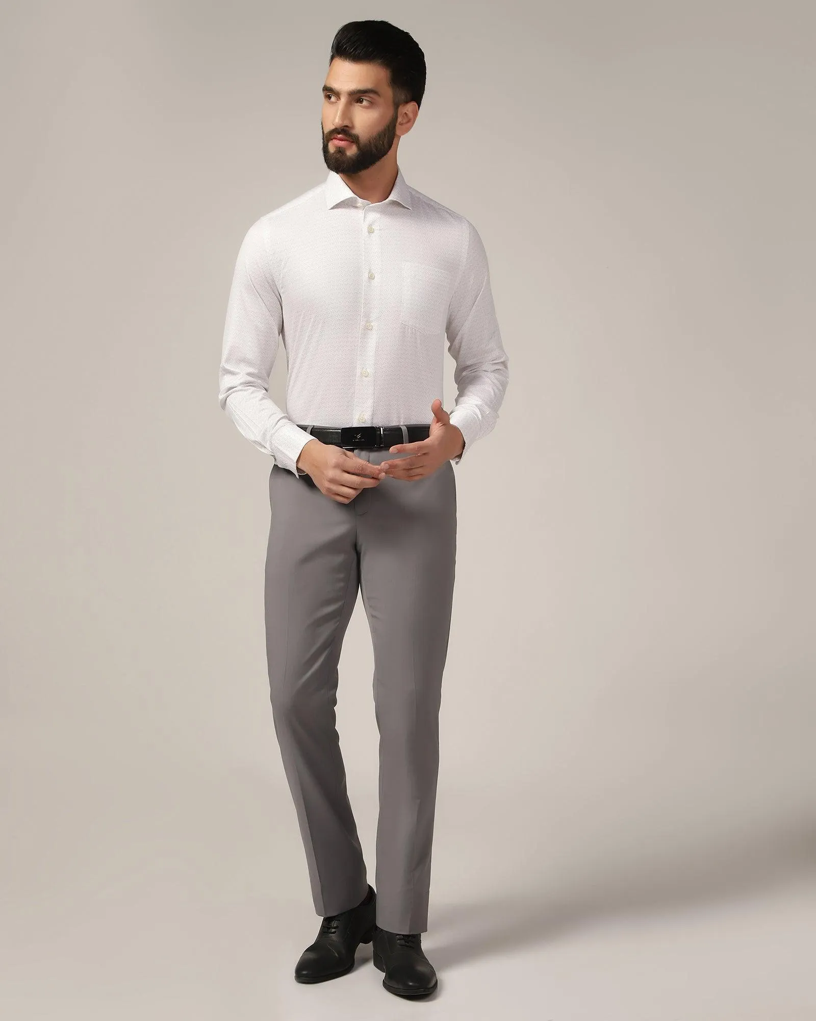 Luxe Slim Comfort B-95 Formal Grey Solid Trouser - Triumph