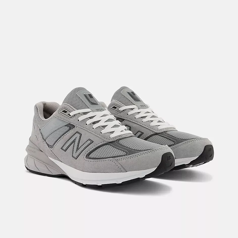 New Balance 990v5