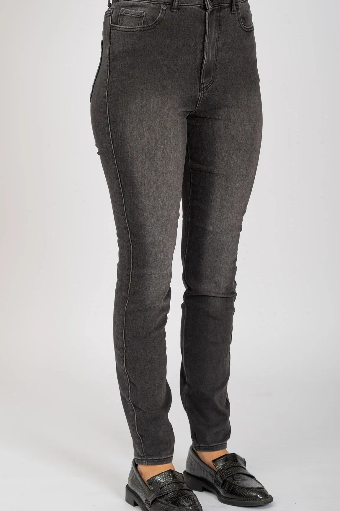 Performance Skinny Jeans - Washed Black Denim