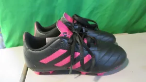 Used Adidas Soccer Cleats Size 1