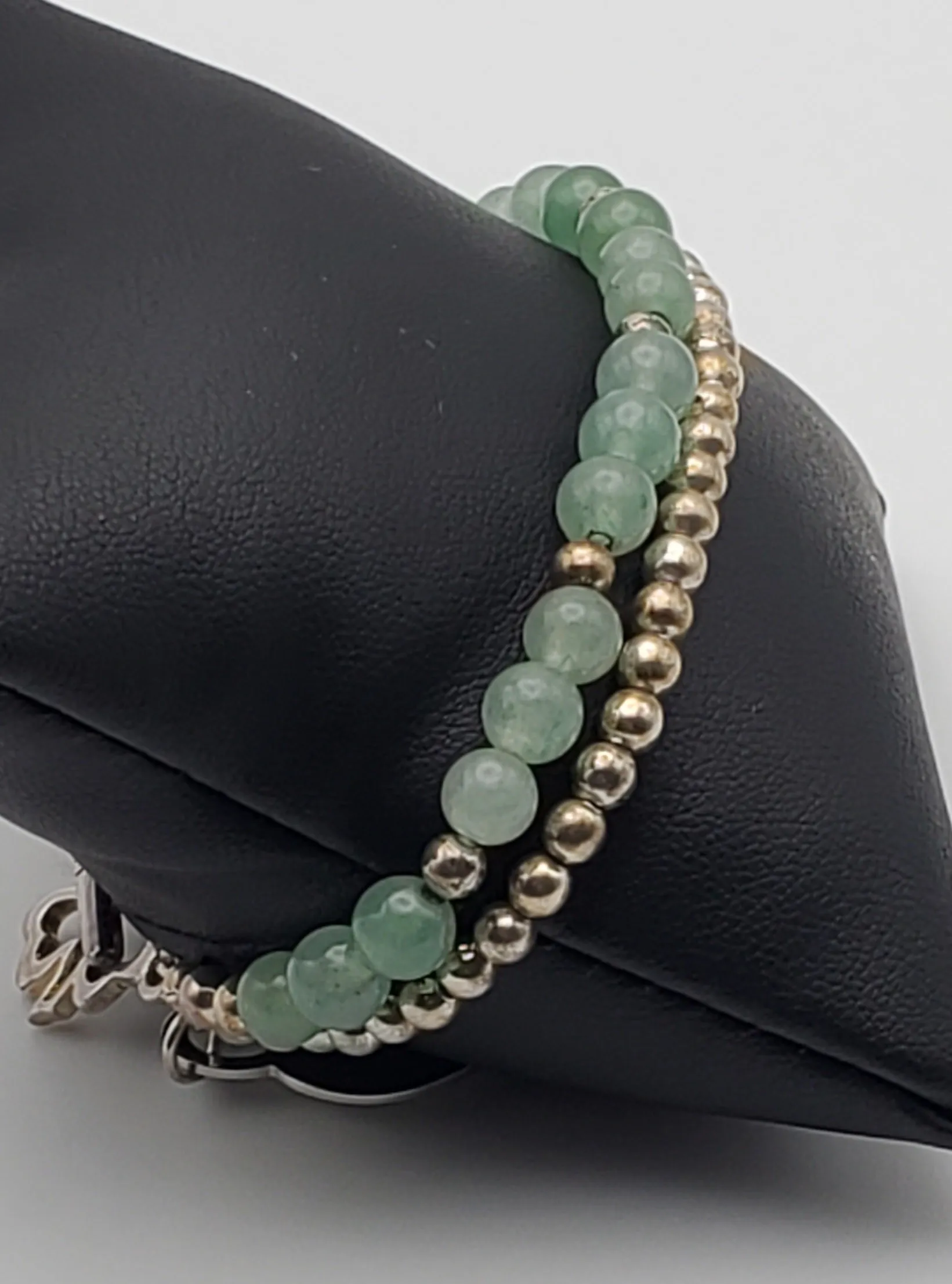 Vintage Jade and Silver Tone Bead Double Strand Bracelet - 7"